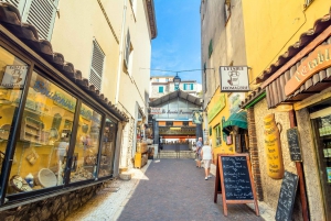 Tour a piedi di Antibes + piccola degustazione e souvenir