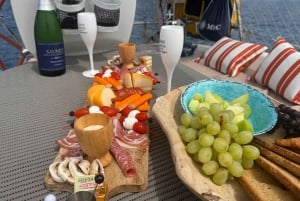 Yacht Me Up All-Inclusive Privat kryssning Cannes Lérins Sail