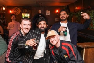 Cannes: Bar Crawl Madness 4 bar, giochi sfrenati e ingresso VIP in discoteca