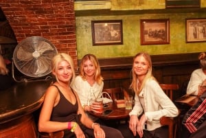 Cannes: Bar Crawl Madness 4 bar, giochi sfrenati e ingresso VIP in discoteca