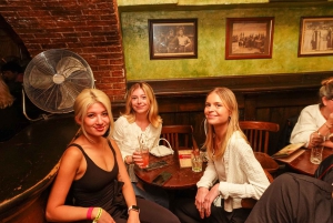 Cannes: Bar Crawl Madness 4 bar, giochi sfrenati e ingresso VIP in discoteca