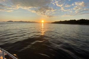 Passeio de barco particular em Cannes às Ilhas Lérins - Relaxe e faça um cruzeiro