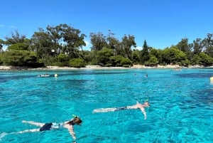 Cannes: Privat bådtur til Lerins Islands & Cap d'Antibes