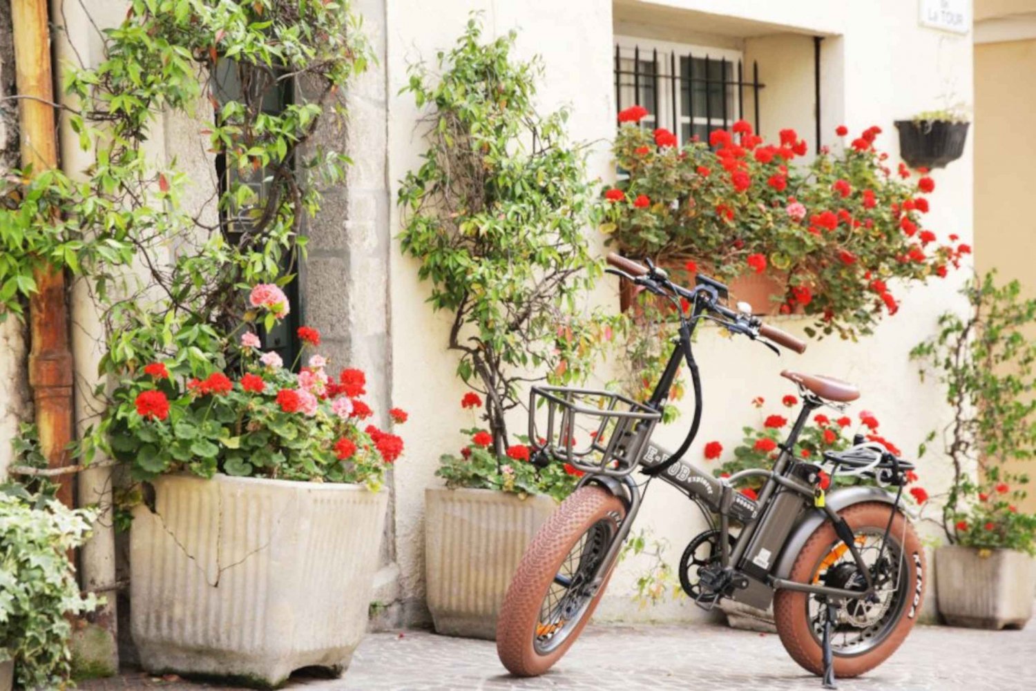 Cannes: Lej en elcykel for at besøge byen
