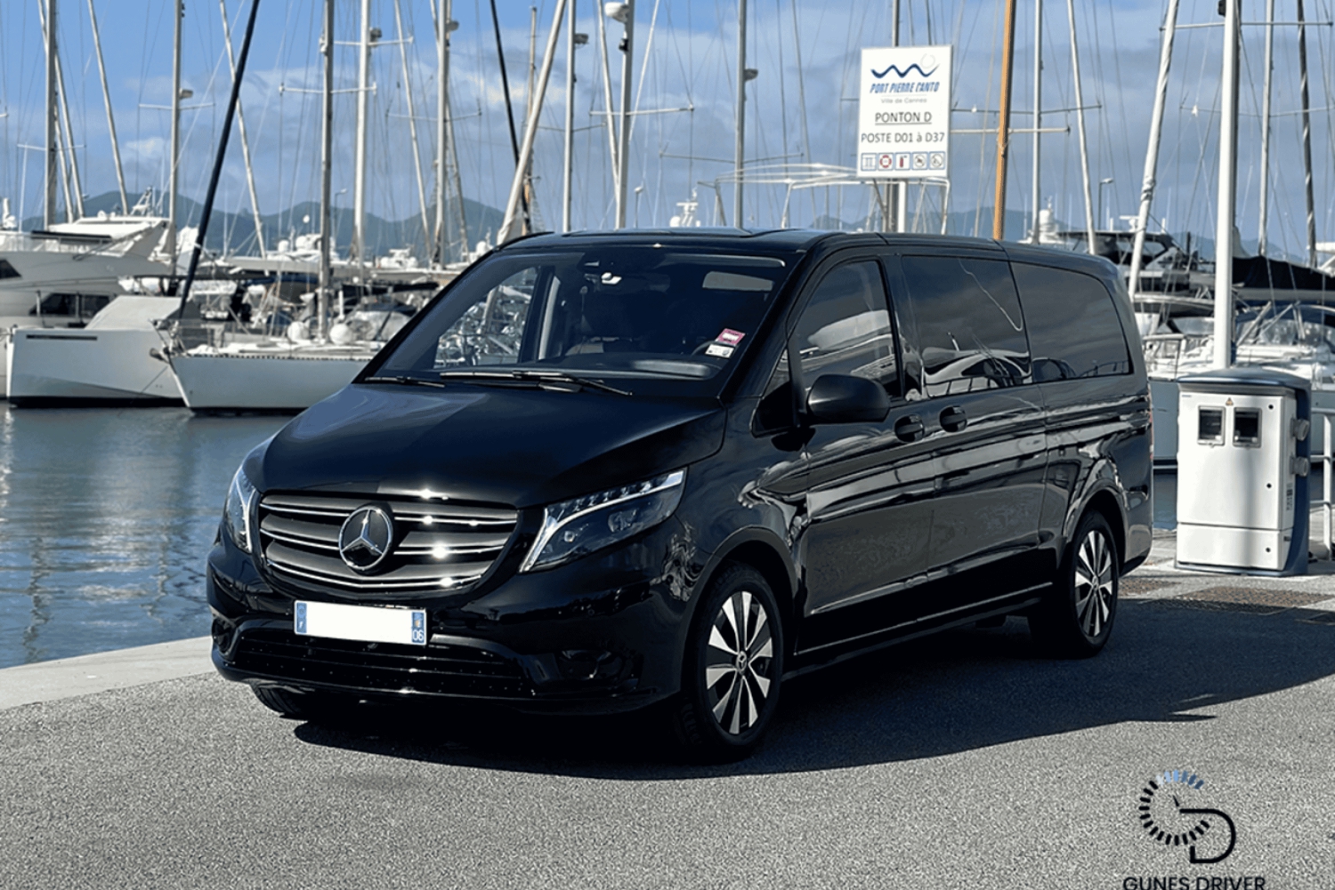 Cannes Taxi zum Flughafen Nizza