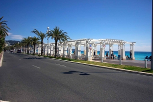 Cap de Nice Panorama Tour im Méhari — Küste & Klippen