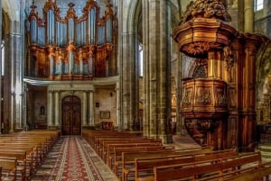 Tour privado pelas igrejas da Provence e pelo interior da França