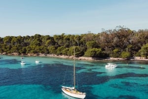 Voile en yacht classique à Cannes