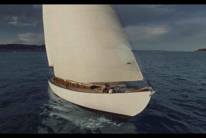 Voile en yacht classique à Cannes