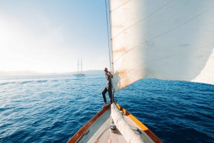 Voile en yacht classique à Cannes