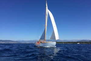 Voile en yacht classique à Cannes