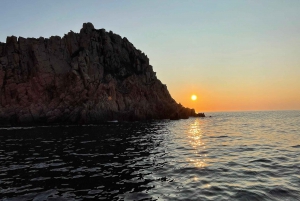 Croisière visite des Calanques de Piana Baignade en vedette