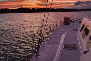 Evening getaway and cocktail dinner in a maxi-catamaran