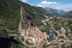 Fabulous Red Canyon och Entrevaux, privat heldagstur