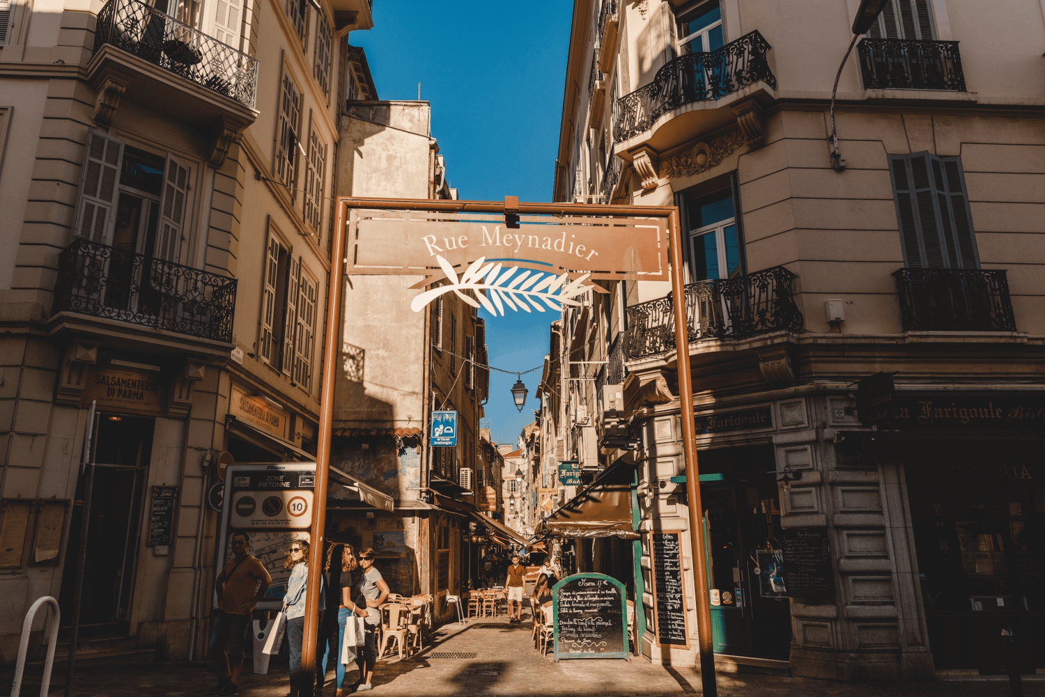 La fascinante Cannes: tour privado a pie