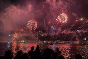 Vuurwerk en zonsondergang catamaran cruise - Black Sail