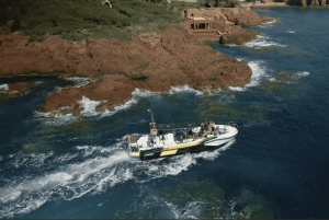 Fréjus: Cruzeiro Esterel Calanques (barco confortável) + paragem para nadar