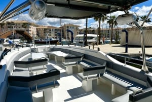 Fréjus: Cruzeiro Esterel Calanques (barco confortável) + paragem para nadar