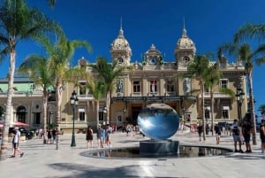 Côte d'Azur : tour complet du glamour, de la côte et des champs de lavande