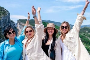 French Riviera: Professional photoshoot with a tour guide