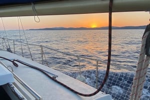 Desde Cannes: Excursión de medio día en velero a las Islas Lerins