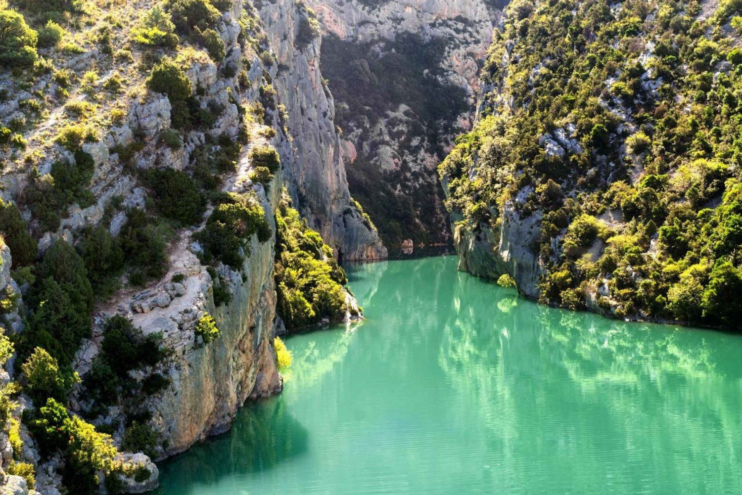 From Cannes: The Largest Canyon of Europe and its Lake