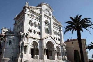 Ab Nizza: 1-Tages-Tour Côte d'Azur Außergewöhnliche Häuser