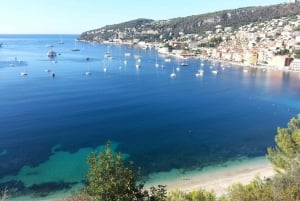 Nizzasta: 1 päivän kiertomatka Côte d'Azurille Erinomaiset talot