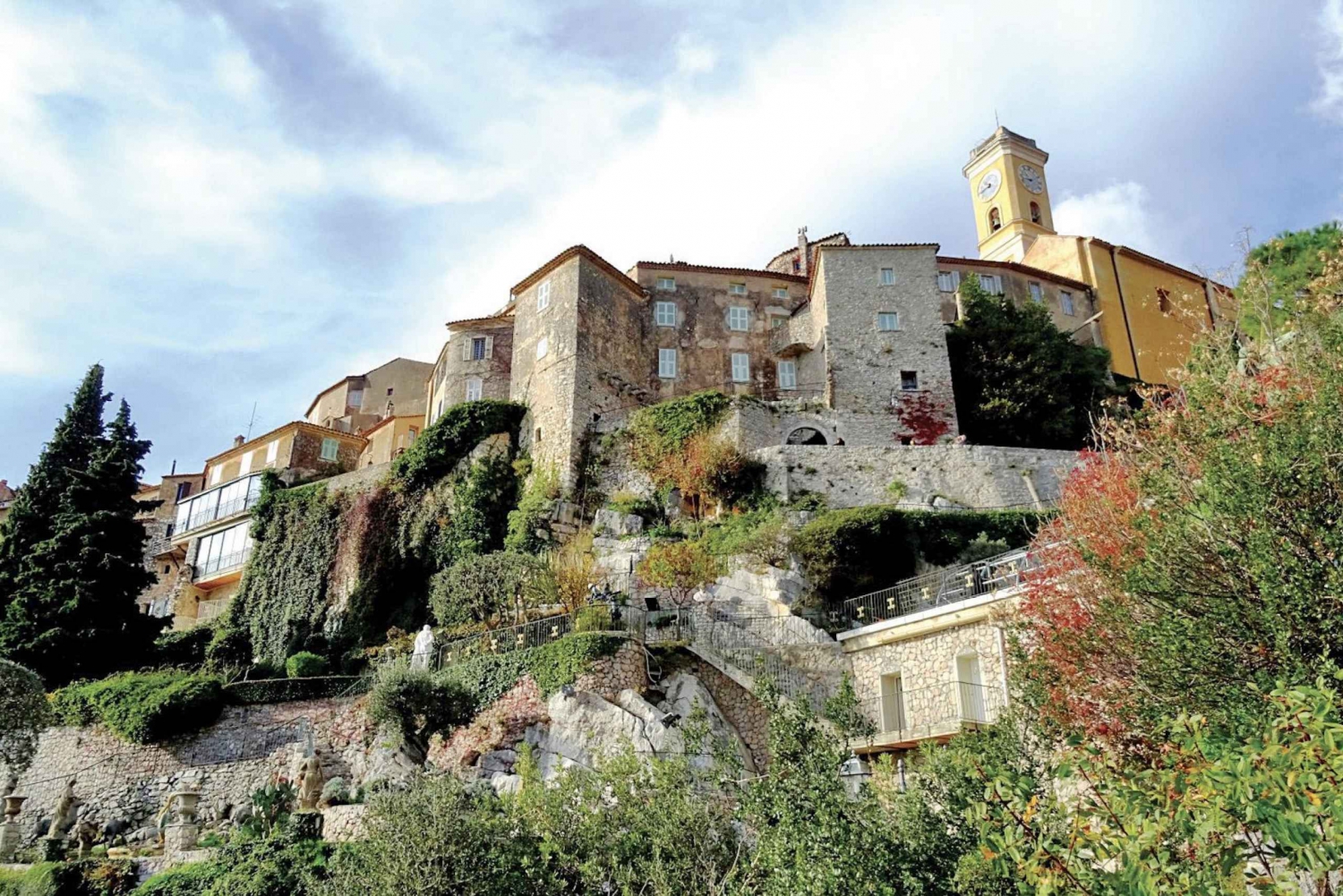 From Nice : Monaco & villages Provençaux