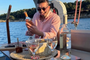 Golf Juan: Crociera in barca a vela al tramonto con aperitivo sull'isola
