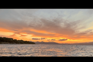 Golf Juan: Crociera in barca a vela al tramonto con aperitivo sull'isola