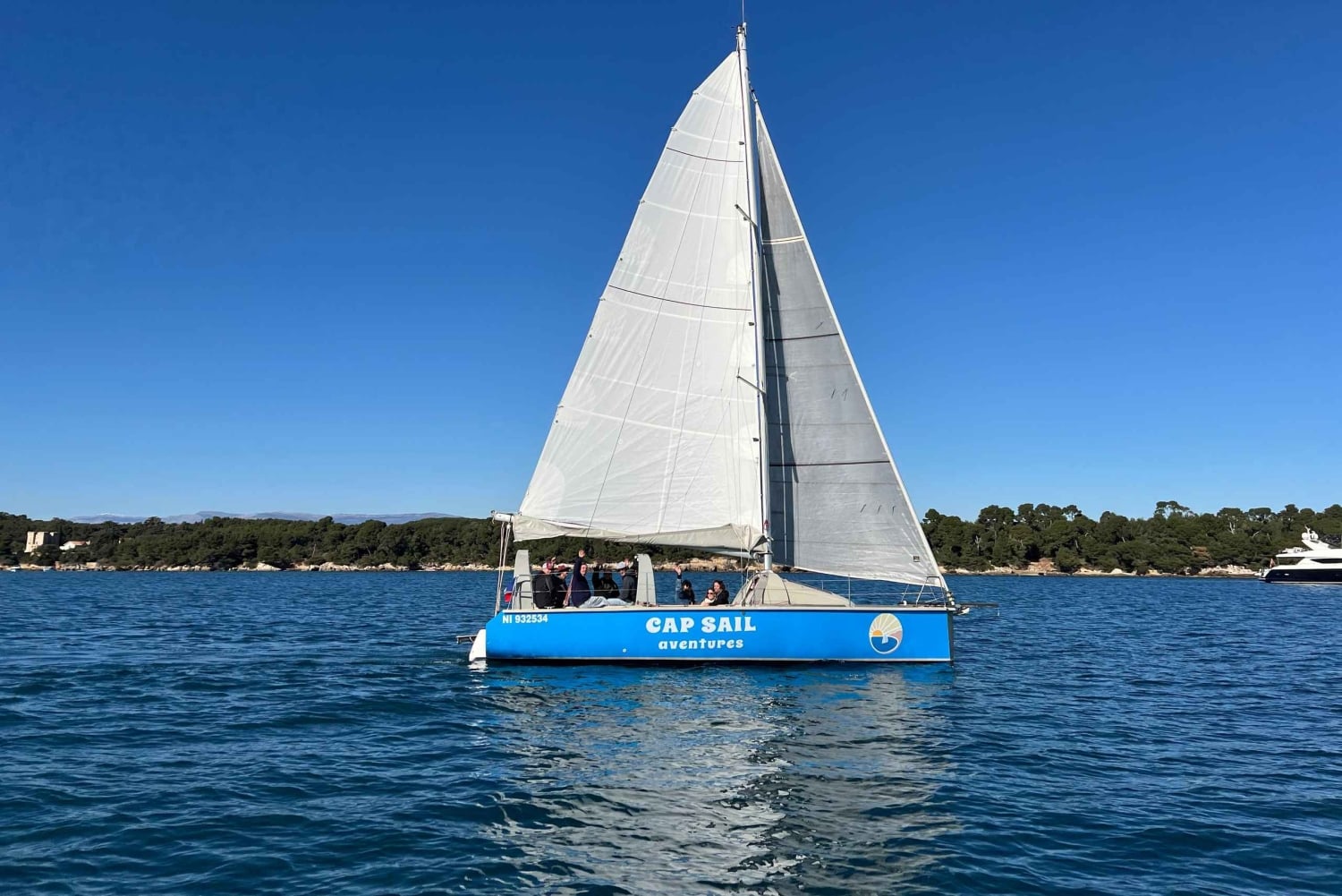 Golfe-Juan: Entdecke die Kunst des Segelns auf einer Panorama-Kreuzfahrt
