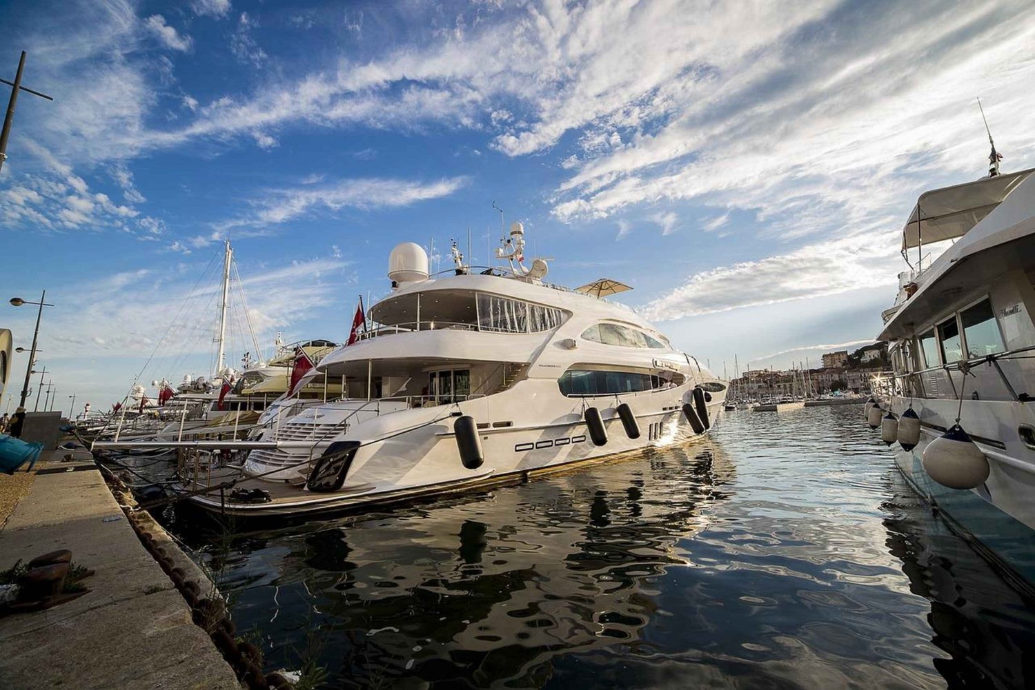Guided tour of Cannes with official guide