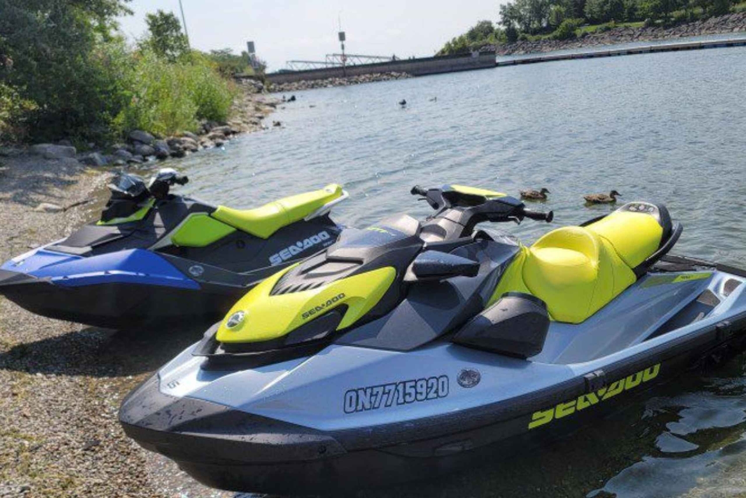 Vesiskootteriseikkailu Côte d'Azurilla – turvallinen, opastettu ja sopii kaikentasoisille