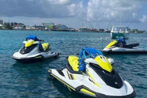 Vesiskootteriseikkailu Côte d'Azurilla – turvallinen, opastettu ja sopii kaikentasoisille