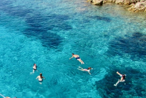 Você pode usar o bateau PLAGES, CRIQUES, CALANQUES sauvages