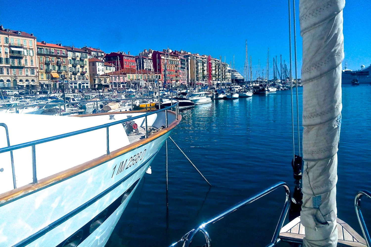 Nice: 3-timmars E-Bike Tour Essentials & Best districts