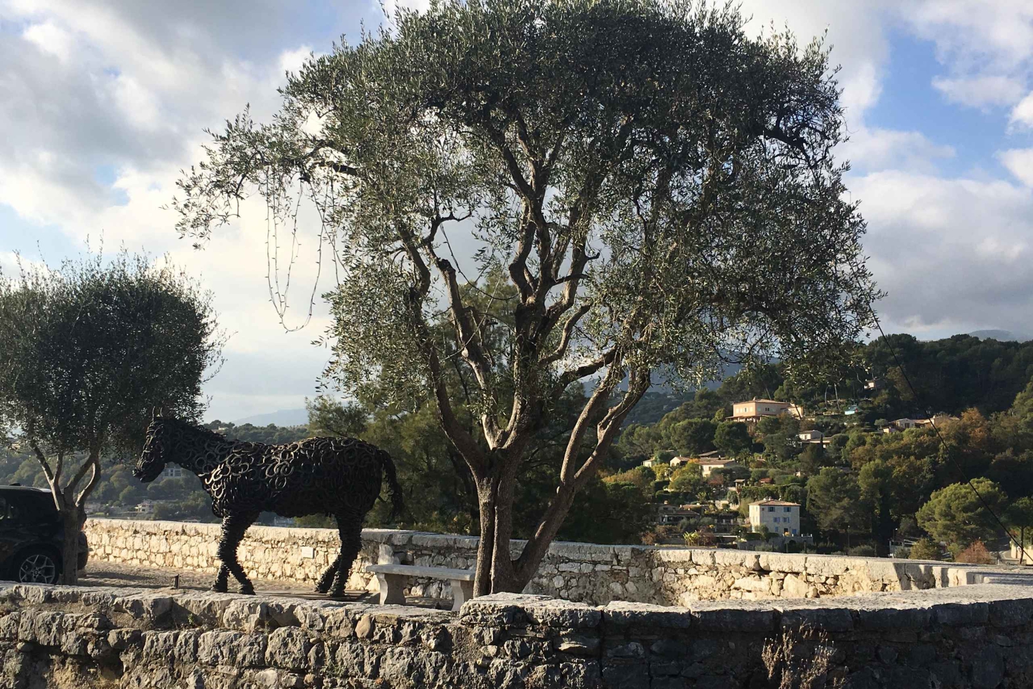 Nice: En dag på landet fra glamour til autentisitet