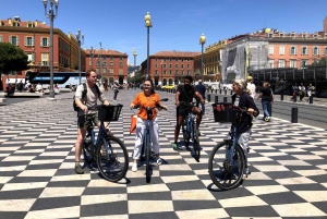 Nice og de panoramiske omgivelsene på elsykkel