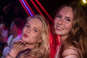 Leuke Bar/Pub Crawl | 3 BESTE Bars & 1 Club Met Gratis Drankjes!