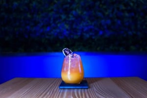 Agita, mezcla y saborea: taller de cócteles en el casco antiguo de Niza