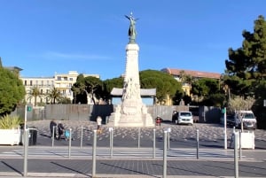 Nizza: Familien-City-Tour mit dem Fahrrad Elektrotaxi (4 Komfortsitze)