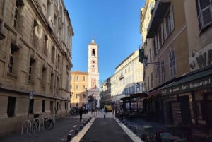 Nizza: Familien-City-Tour mit dem Fahrrad Elektrotaxi (4 Komfortsitze)