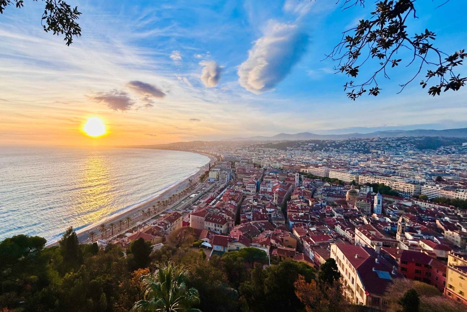 Nice: Guided Walking Tour in English