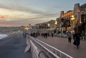 Ницца: Пешеходная экскурсия: Замковый холм, Старый город, побережье