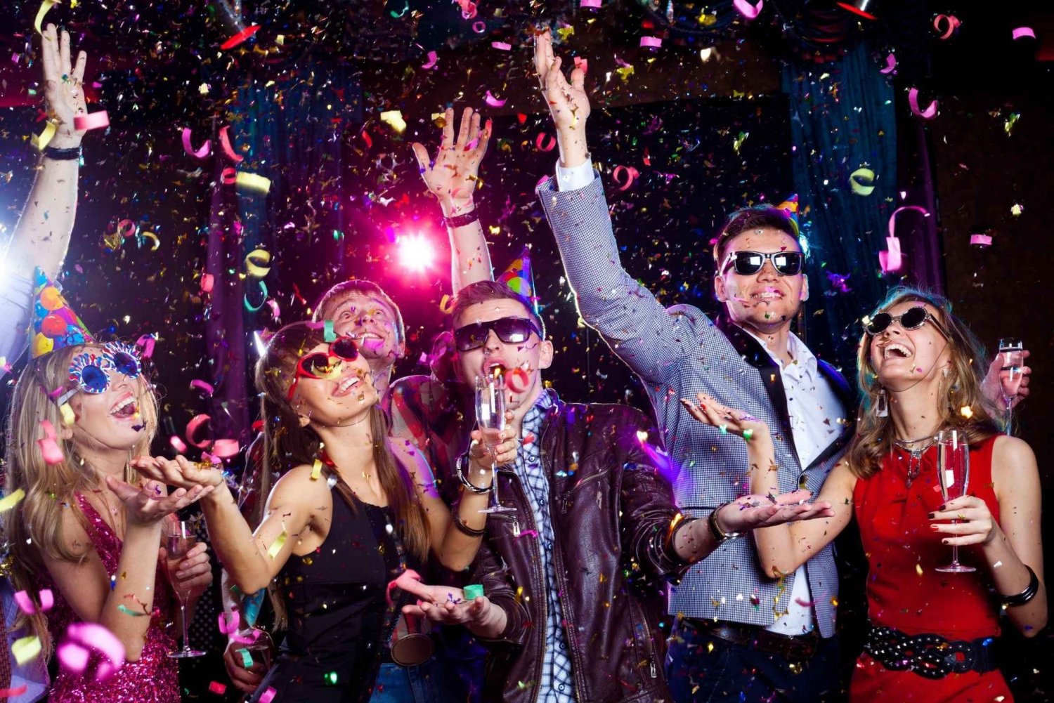 Nice: New Year's Eve Pub Crawl with Shots and VIP Club Entry