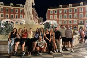 Hienoa: Nizza: Pub/Bar Crawl Happy New Year 2025