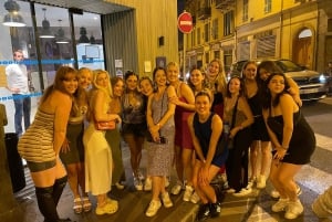 Hienoa: Nizza: Pub/Bar Crawl Happy New Year 2025