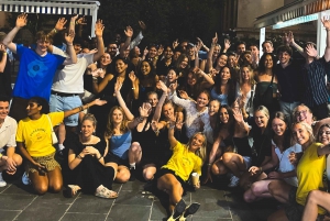 Bello: Pub/Bar Crawl con shot gratuiti e accesso VIP