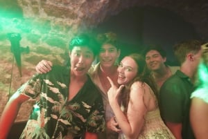 Nice: 4 Bars & 1 Club Fun Bar Crawl Party with Free Shots